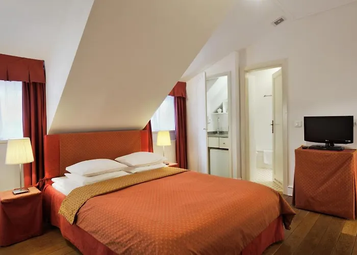 Petra Varl Bed & Breakfast 2*